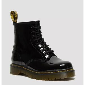 Dr. Martens Docs 1460 Bex Patent Leather Lace Up Women's Boots Size 7 NIB Iconic